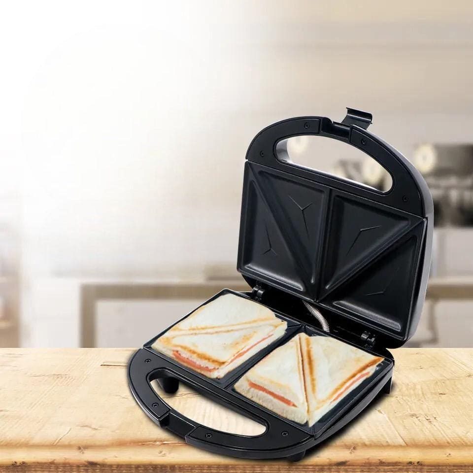 Sandwich Maker 700W Non-Stick Electric Sandwich Toaster Machine